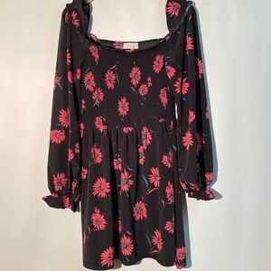 Wayf - pretty floral dress. Size L